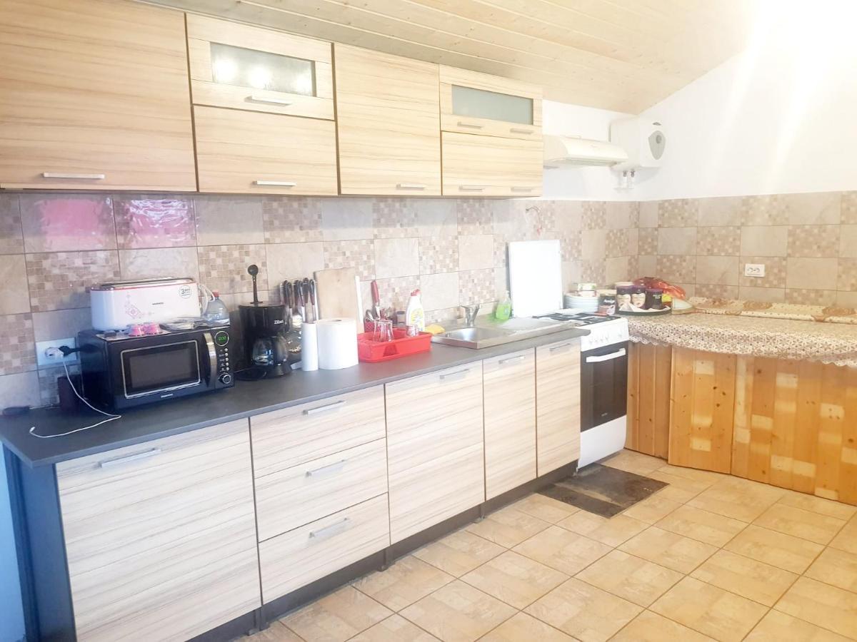 Appartement Vila Karina à Carta  Extérieur photo
